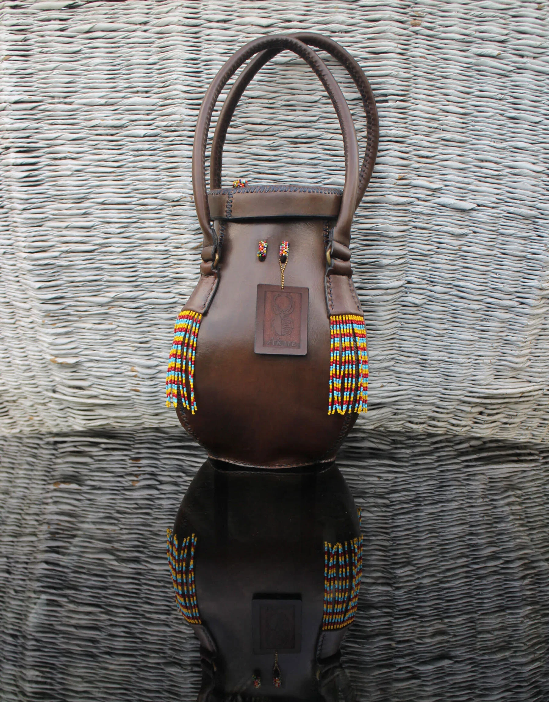 Akitere-Set-Back