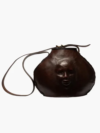 Amuka Face With Strongly Protruding, Youthful Face