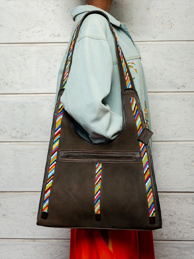 Ashe – Cafe Noir Brown With Twisted Bead Works