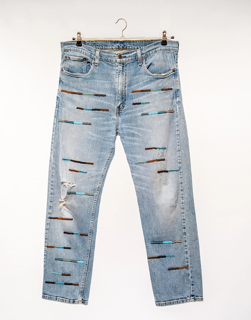 Levi-Strauss-Beaded-Colours.webp