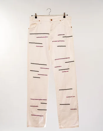 Wrangler: Beaded Colours – Black and Dark Pink